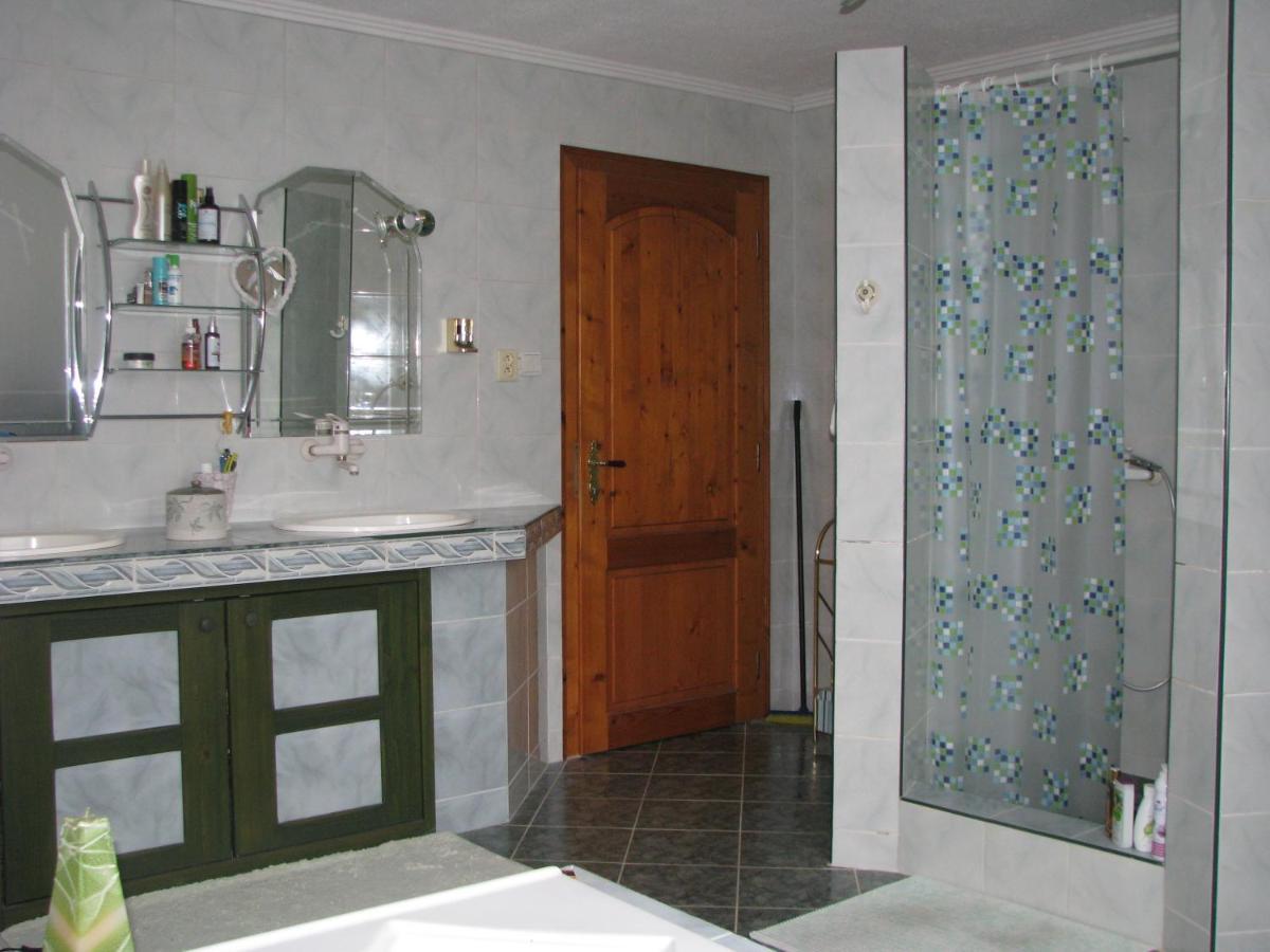 Апартаменты Penzion Piano Липтовски-Микулаш Экстерьер фото